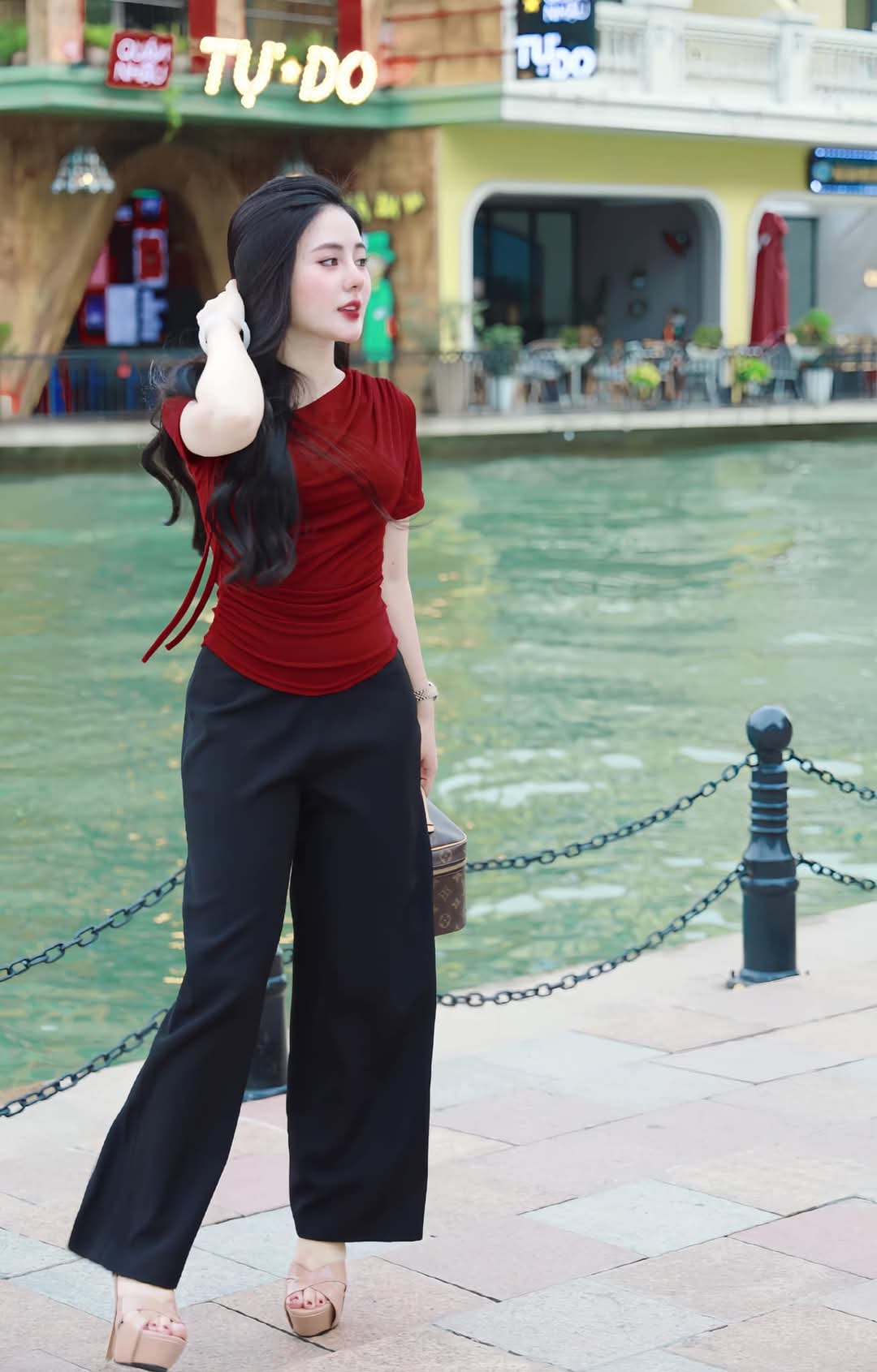 309738-ac052a76ea16.jpg