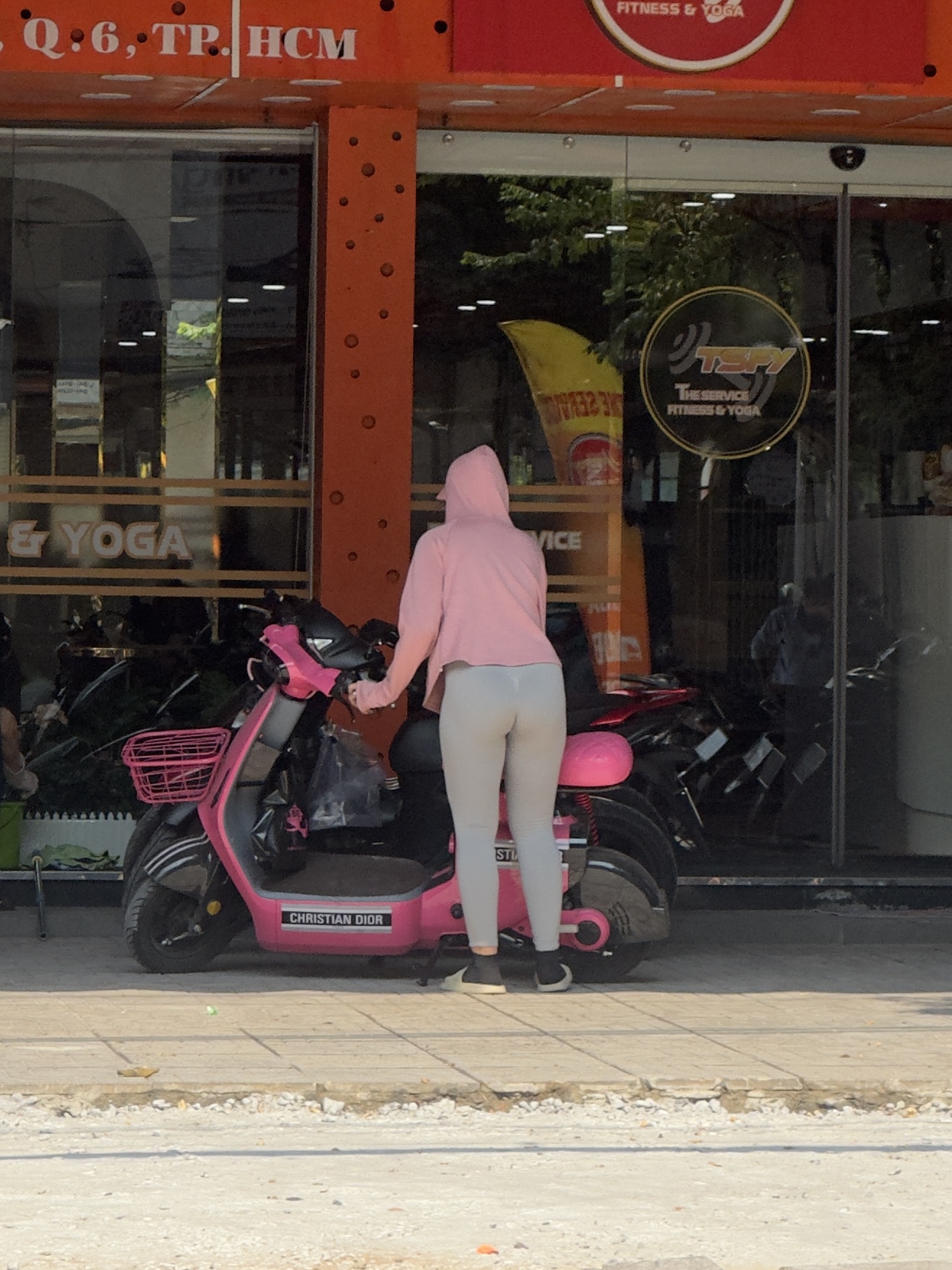 388052-d8f2eeb7f4f4.jpg