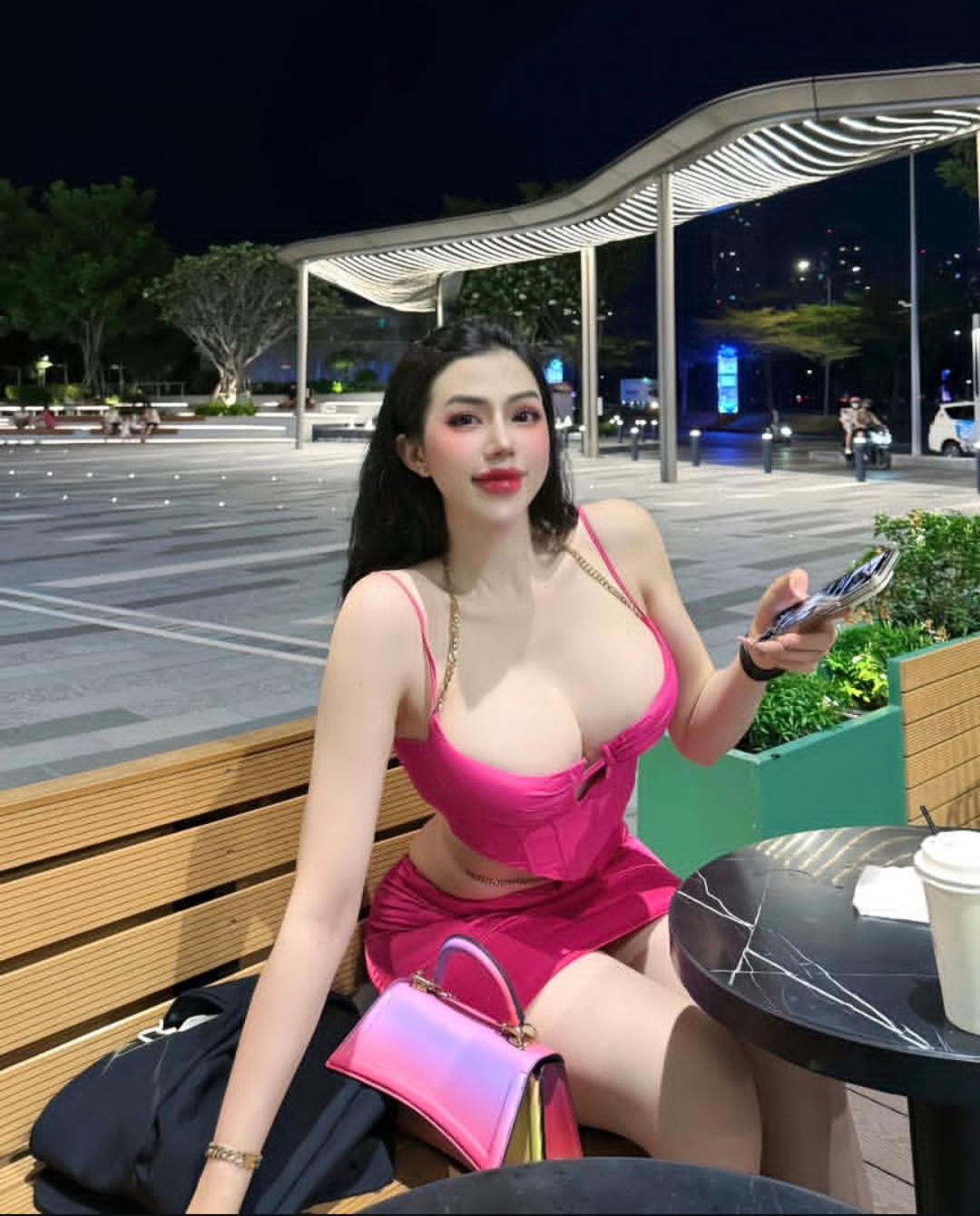 402935-a8344db3d35c.jpg