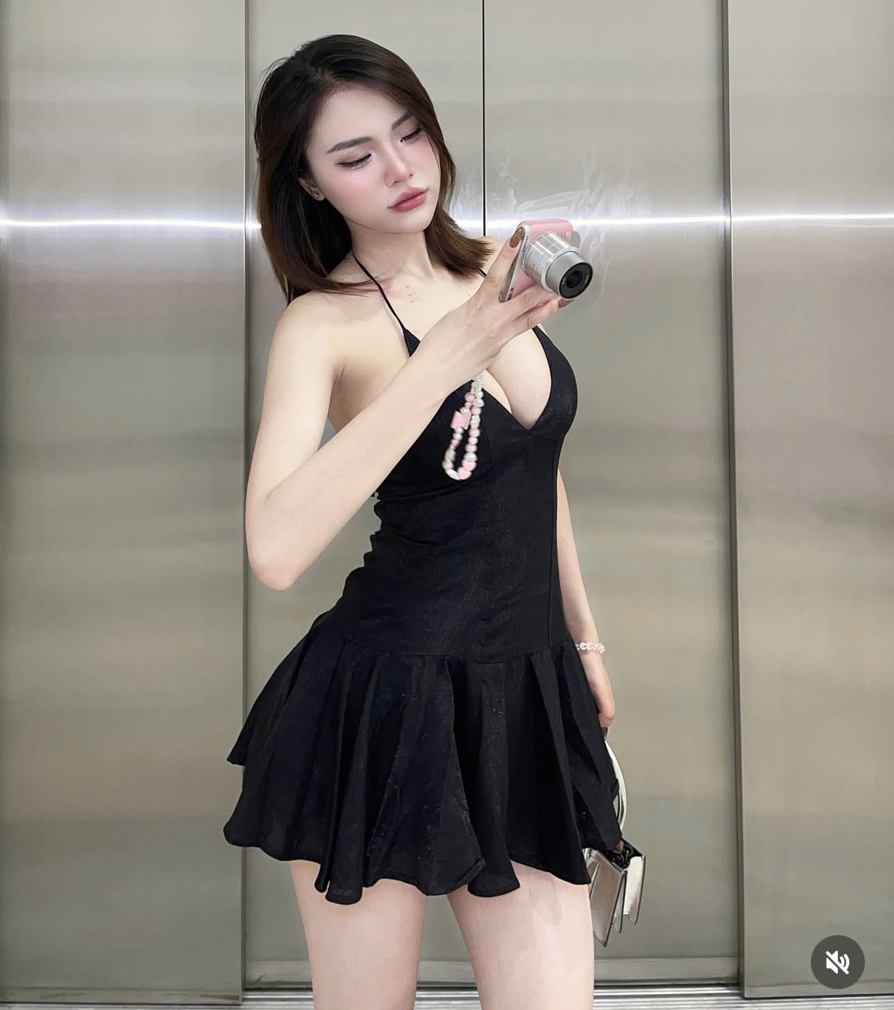 534798-a783ab06b4b8.jpeg