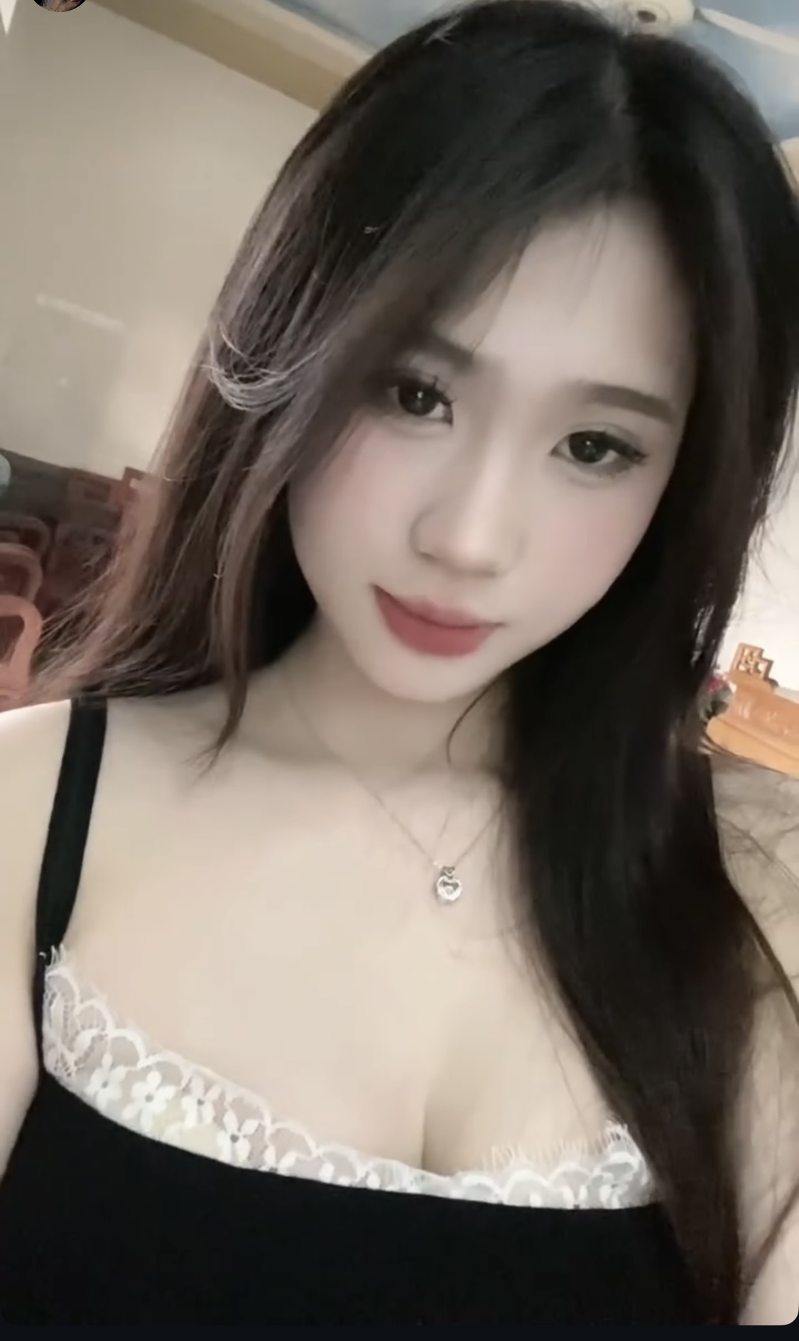 569385-0d930384b3c2.jpeg