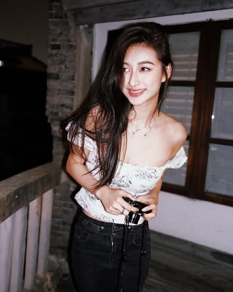 658827-05393d62d30d.jpg
