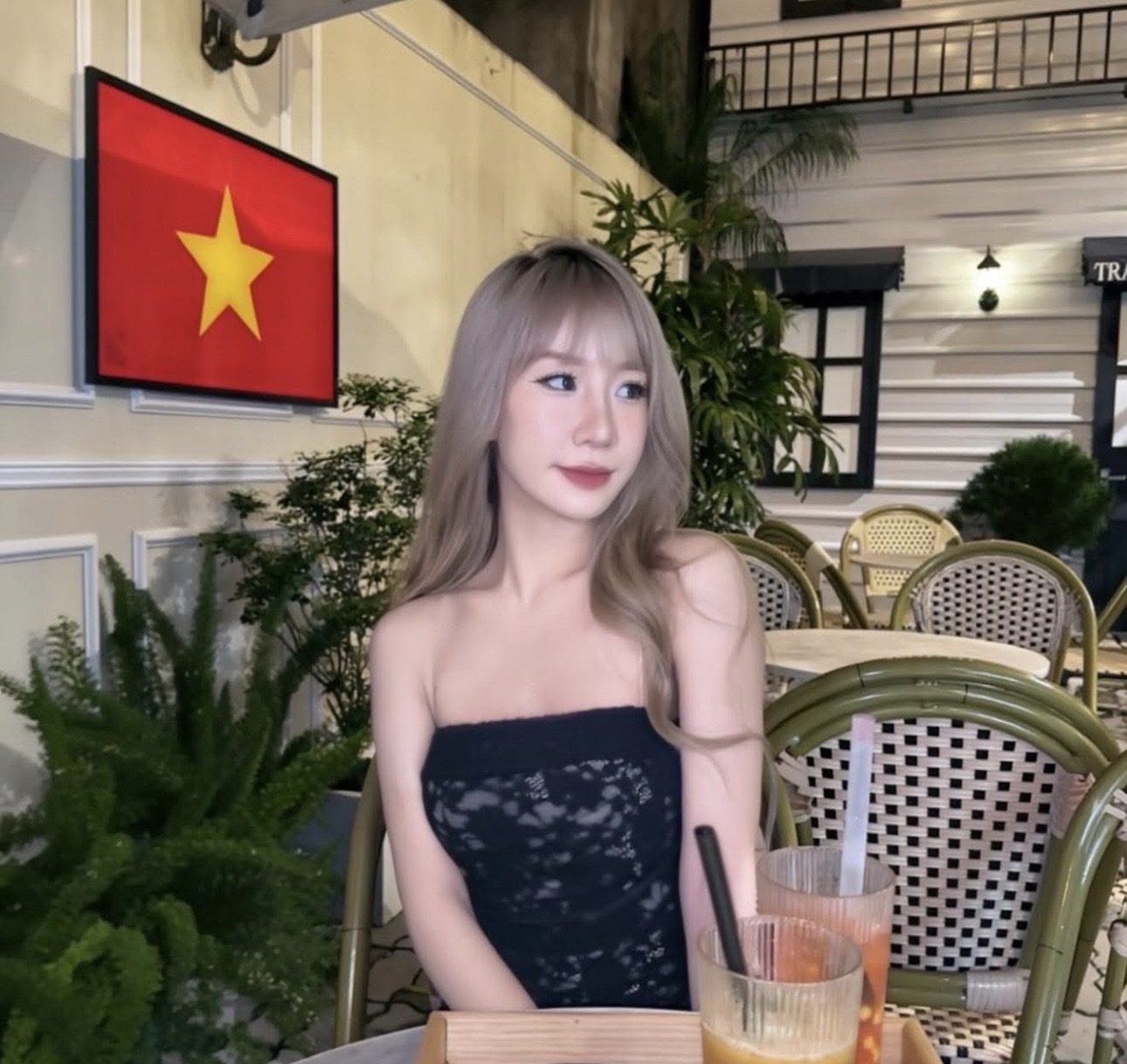 668323-b8d3c2761da7.jpeg