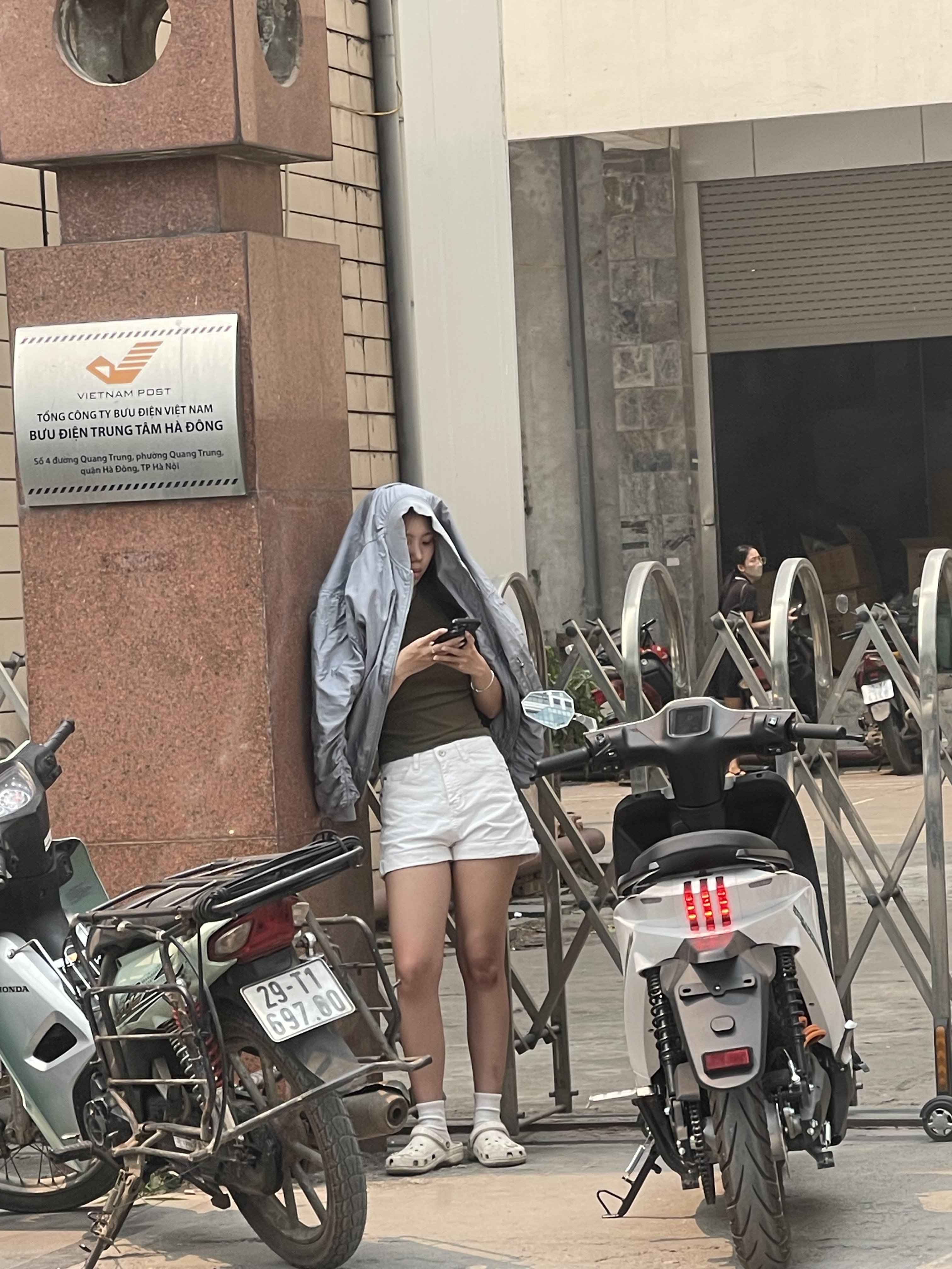 677936-cf9066470392.jpeg