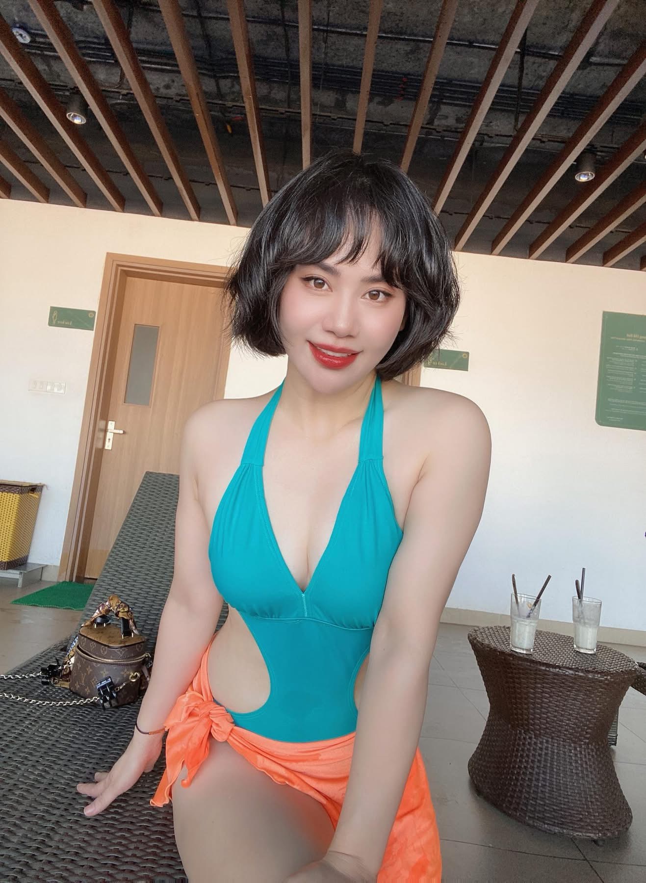 683613-1ed25798a91a.jpeg