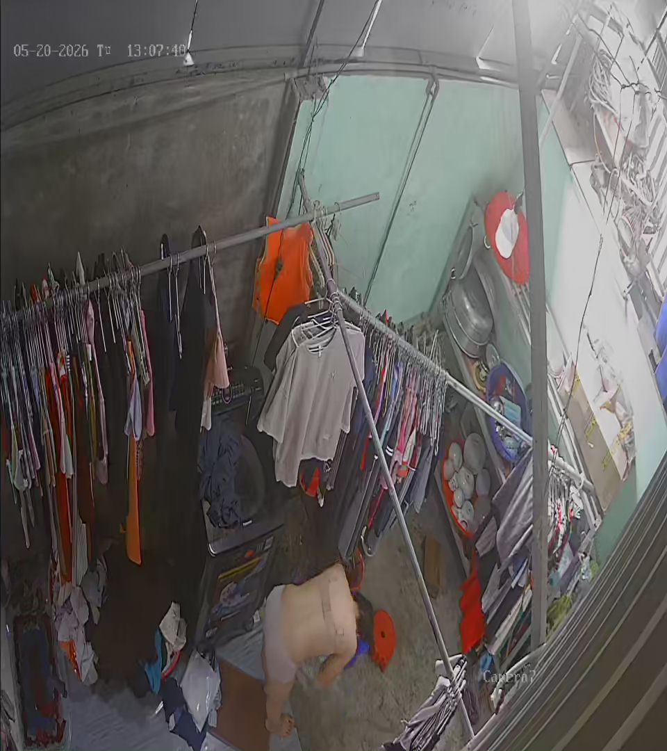 716151-b1eb07aeb15f.jpg