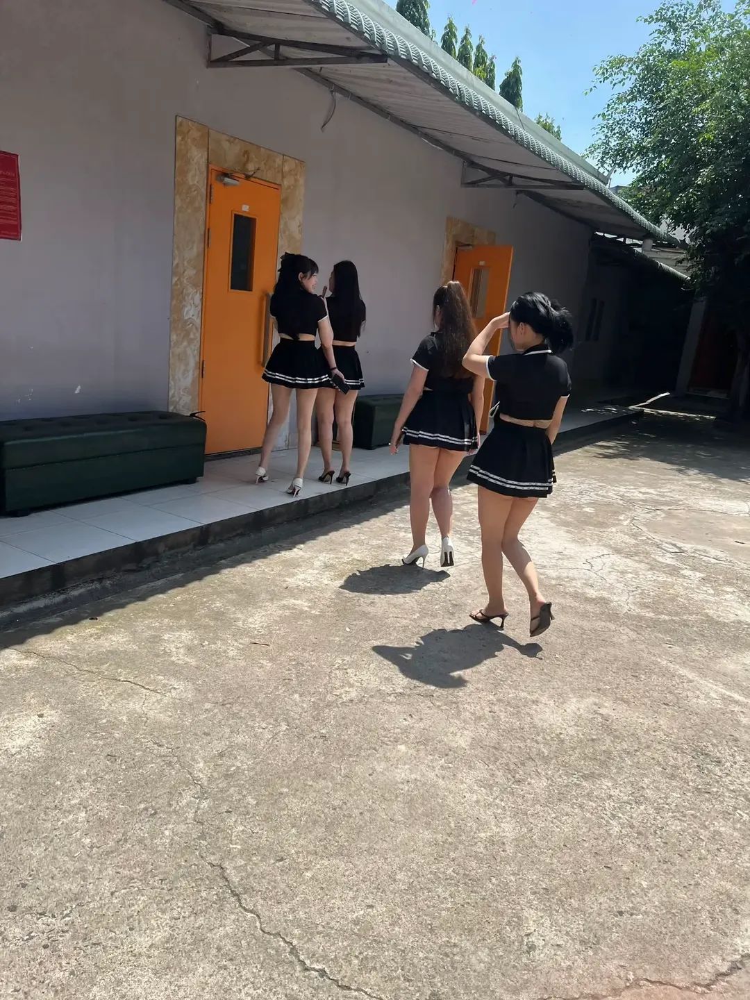 764828-b8c0fcef60a0.jpg