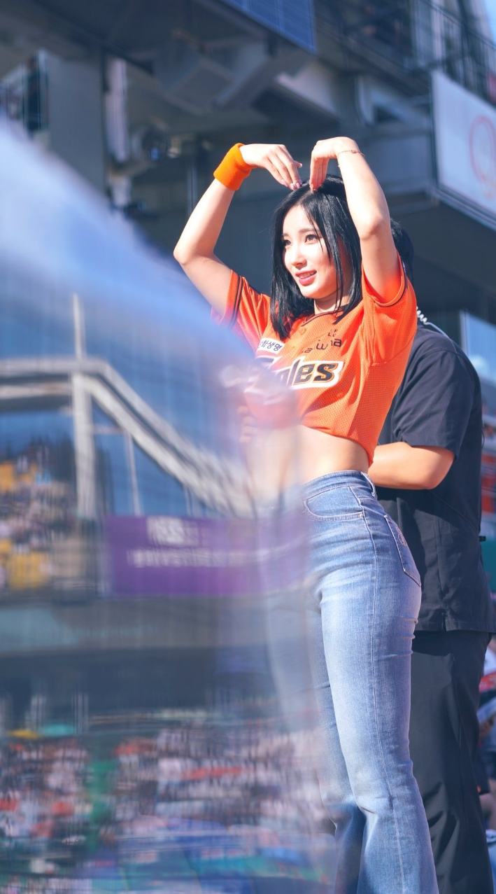 769450-c03c8b28ea0b.png