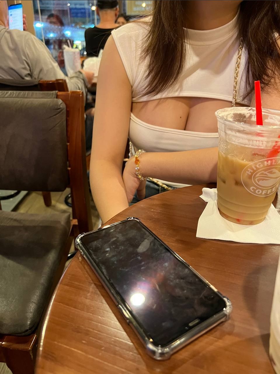 782032-c3926709c0b8.jpg