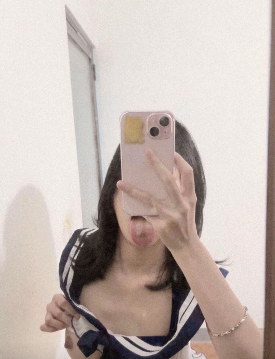 806055-f9a5c4cb159e.png