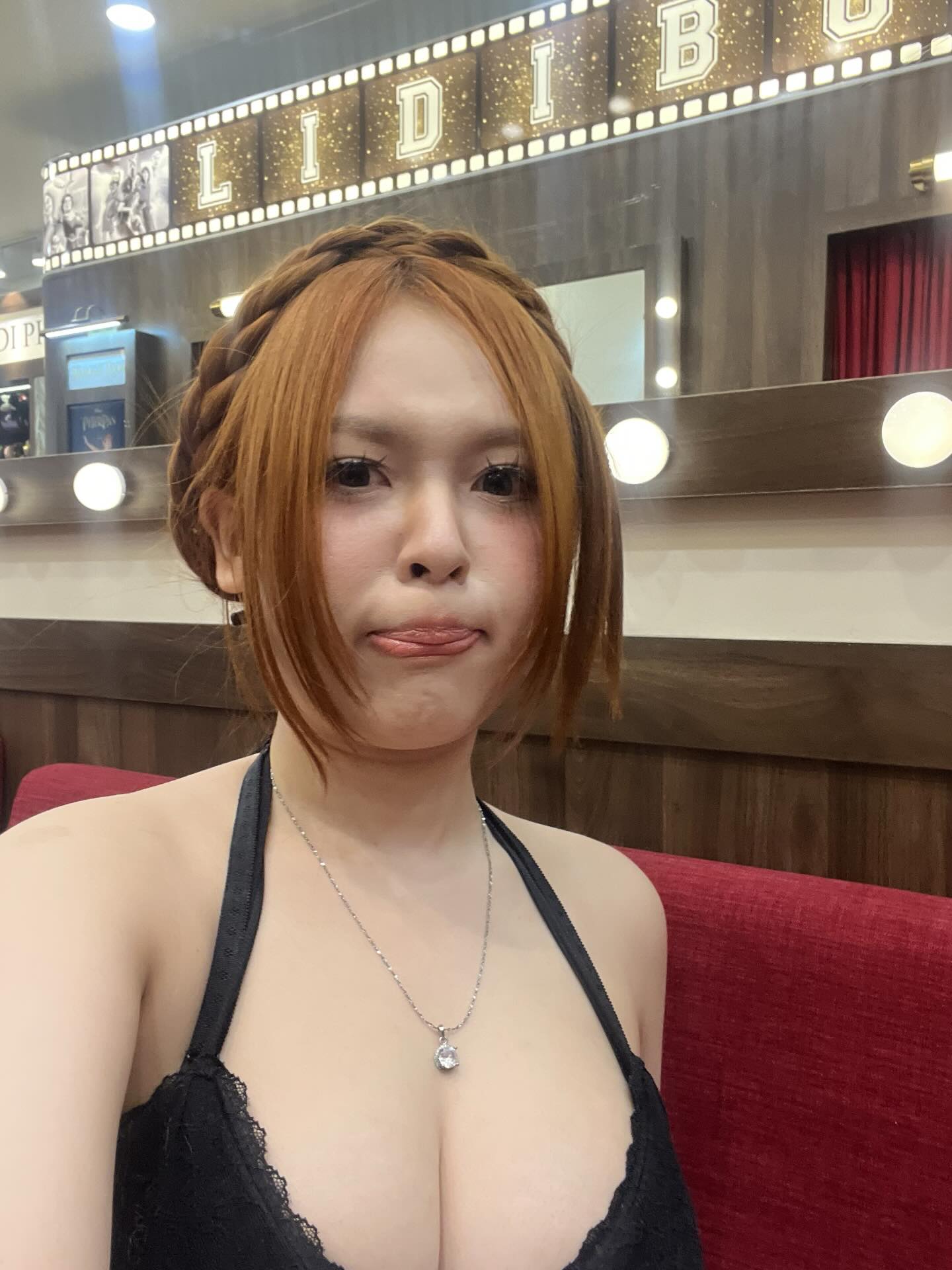 808874-7d86ec2a964d.jpg