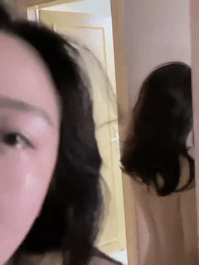 816837-75d77c9ddbc7.gif